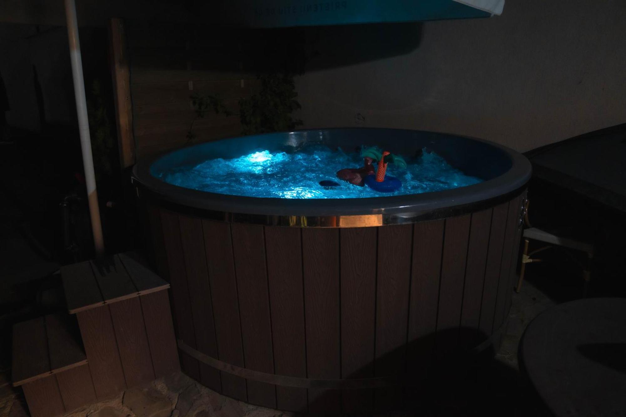 Casa Alis Hotell Oradea Exteriör bild