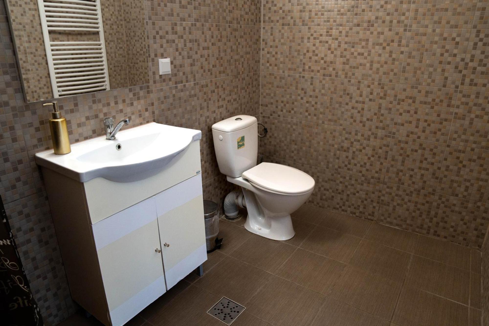 Casa Alis Hotell Oradea Exteriör bild